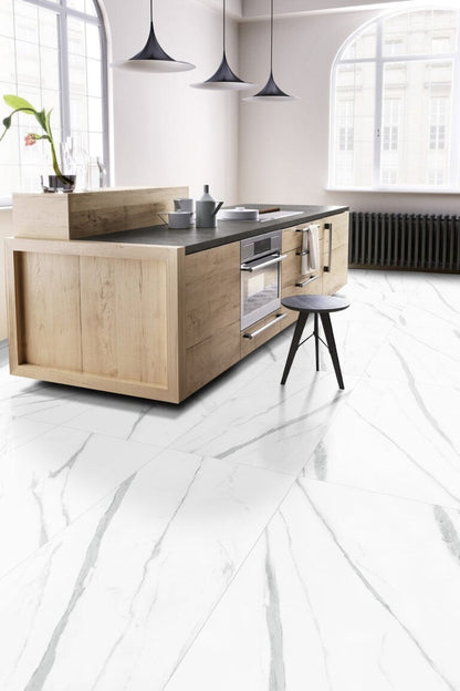 CARRARA VENATO 60 × 120 cm
