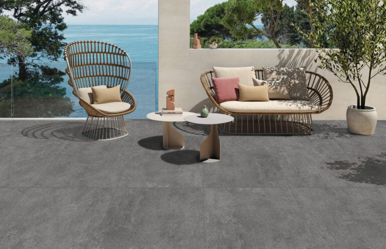CEMENTO ANTRACITE 60 × 60 cm